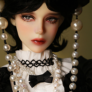 DAVINA_IDOL DOLL