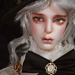 TAAVI_IDOL DOLL