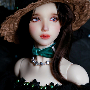 MONA_STAR DOLL