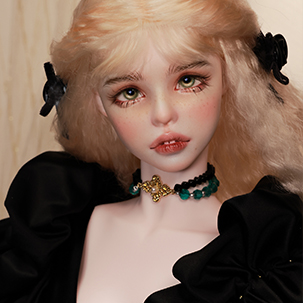 GEMMA_STAR DOLL